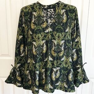 Skye's The Limit Green Paisley Lace Jacobean Bell Sleeve Top PM